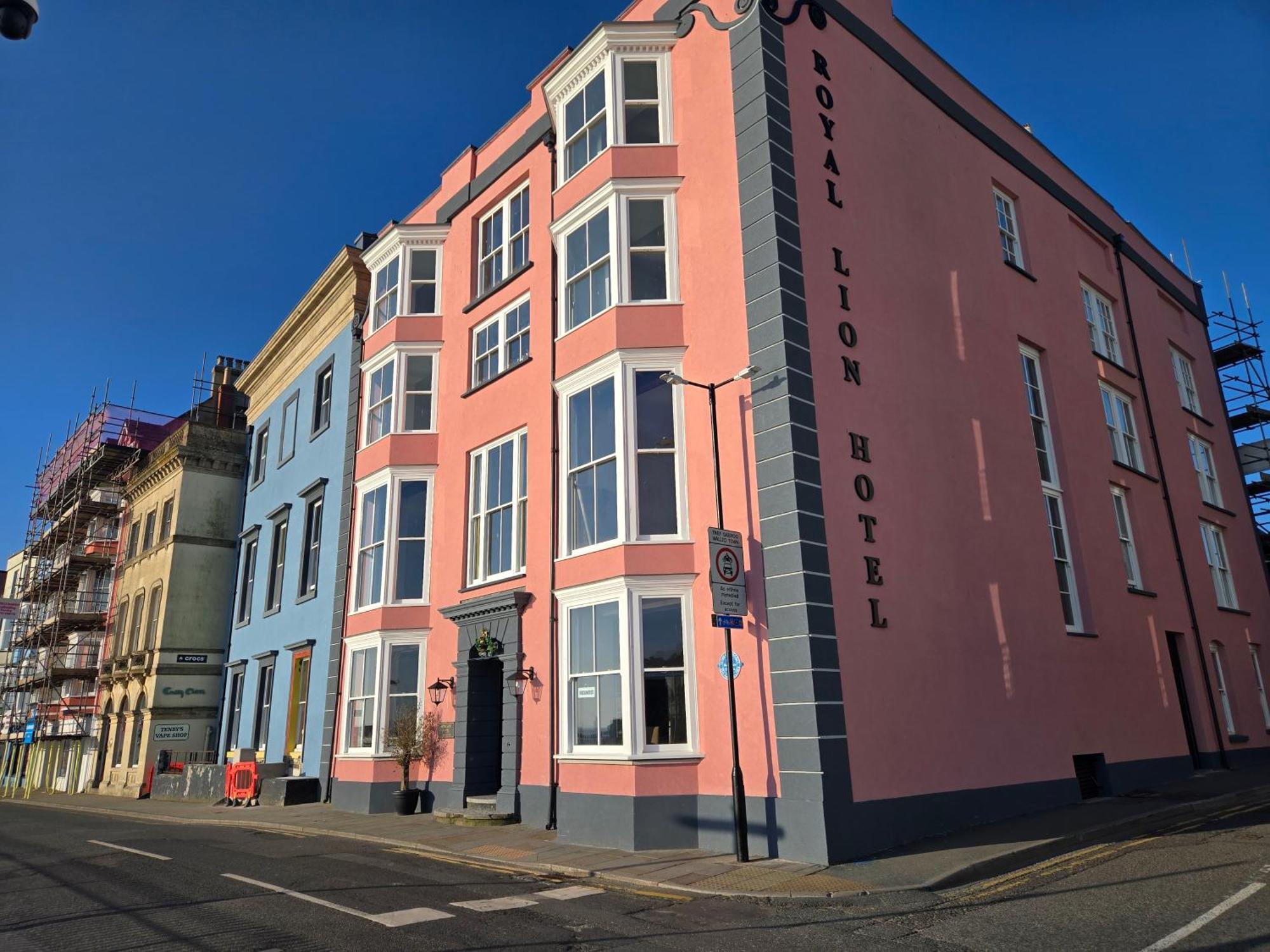 Royal Lion Hotel Tenby Exterior foto